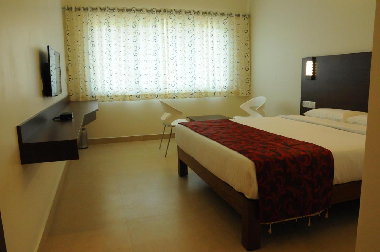 فندق Palguni Residency حسن المظهر الخارجي الصورة