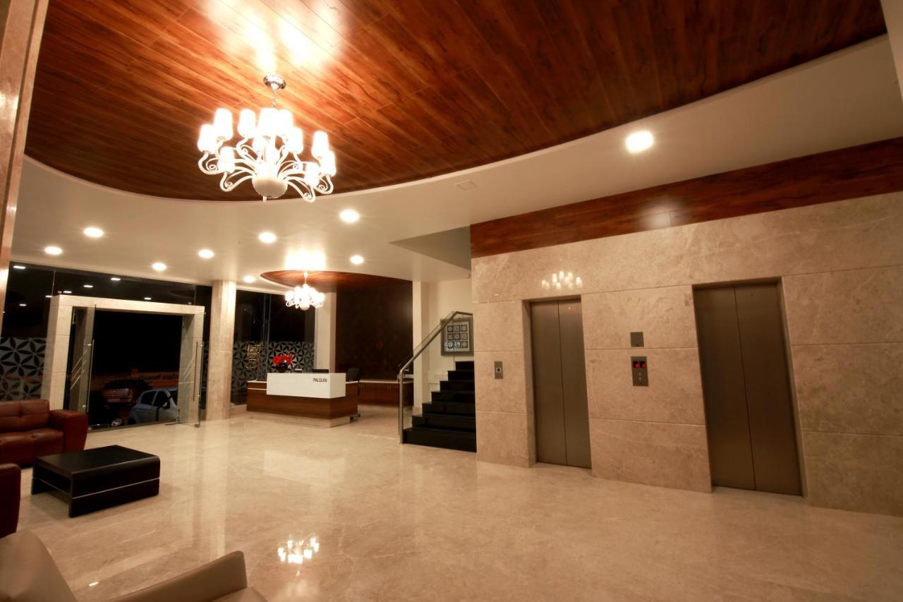 فندق Palguni Residency حسن المظهر الخارجي الصورة